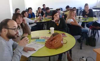 Estudiantes en clase